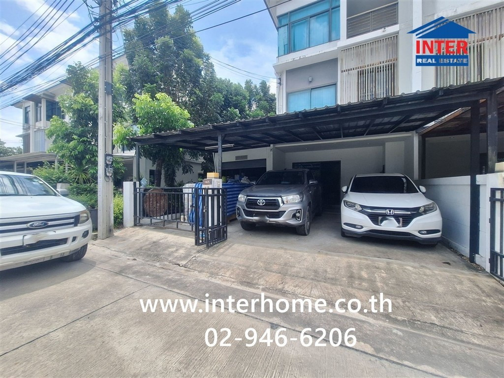 Townhome, 3 floors, 32.8 sq m, The Metro Village. Phatthanakan-Srinakarin Townhome On Nut, Soi On Nut 80, On Nut Road, Phatthanakan Road, Prawet District, Bangkok Townhome, 3 floors, 32.8 sq m, The Metro Village. Phatthanakan-Srinakarin Townhome On Nut, Soi On Nut 80, On Nut Road, Phatthanakan Road, Prawet District, Bangkok