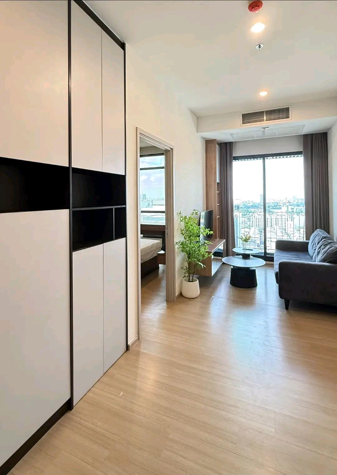 69 07 678ขายThe Capital Ekamai-Thonglor 69 07 678ขายThe Capital Ekamai-Thonglor