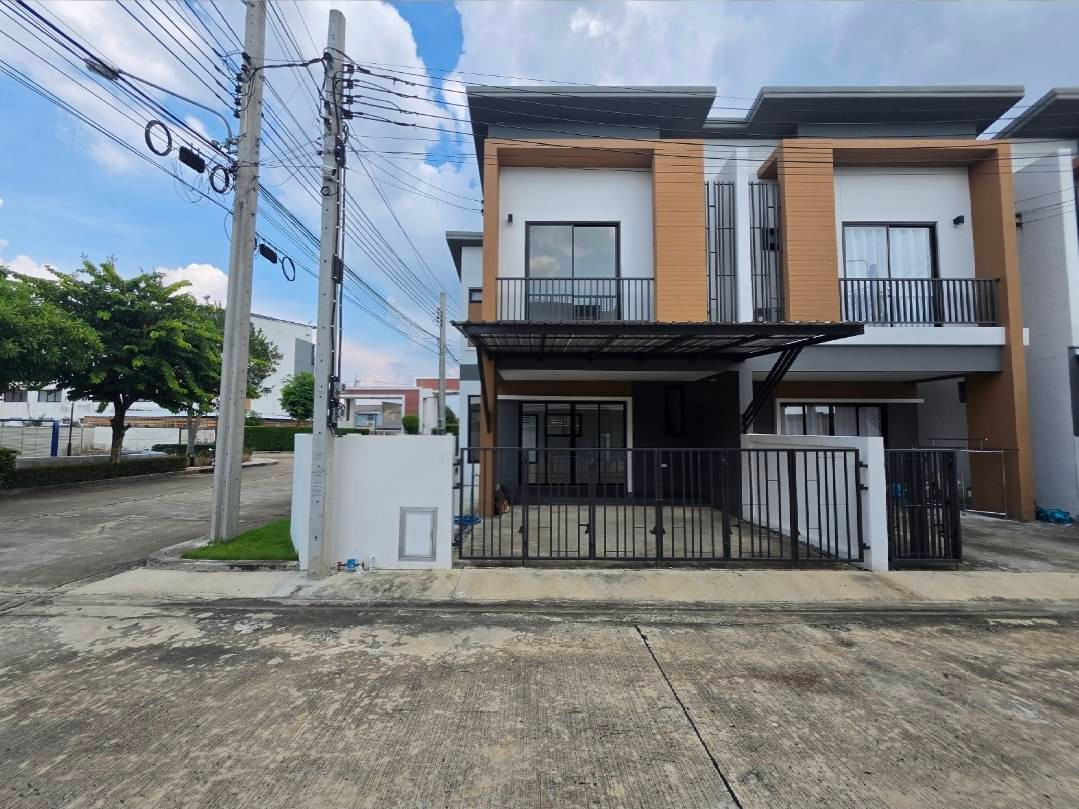 Townhome for rent, Viridian Prompt, near Jazz Green Village, Bang Bua Thong, just 1 minute. Townhome for rent, Viridian Prompt, near Jazz Green Village, Bang Bua Thong, just 1 minute.