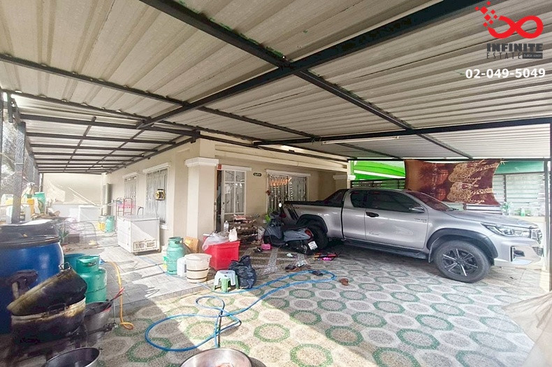 2-story townhouse for sale, Hathairat Road.  Mueang Pracha Village, 31 sq m., behind the edge, can park 2 cars. – รูปที่ 2