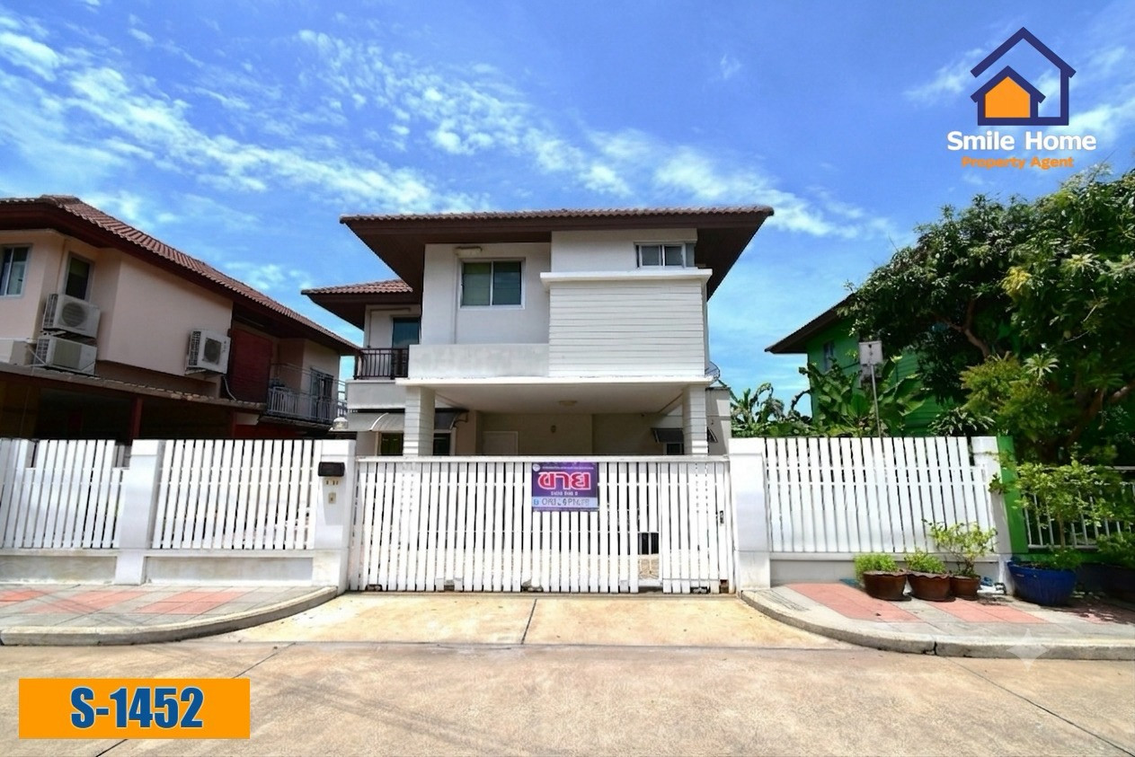 Pornpailin Thontara, single house on Sukhumvit Road. Mueang Samut Prakan Pornpailin Thontara, single house on Sukhumvit Road. Mueang Samut Prakan