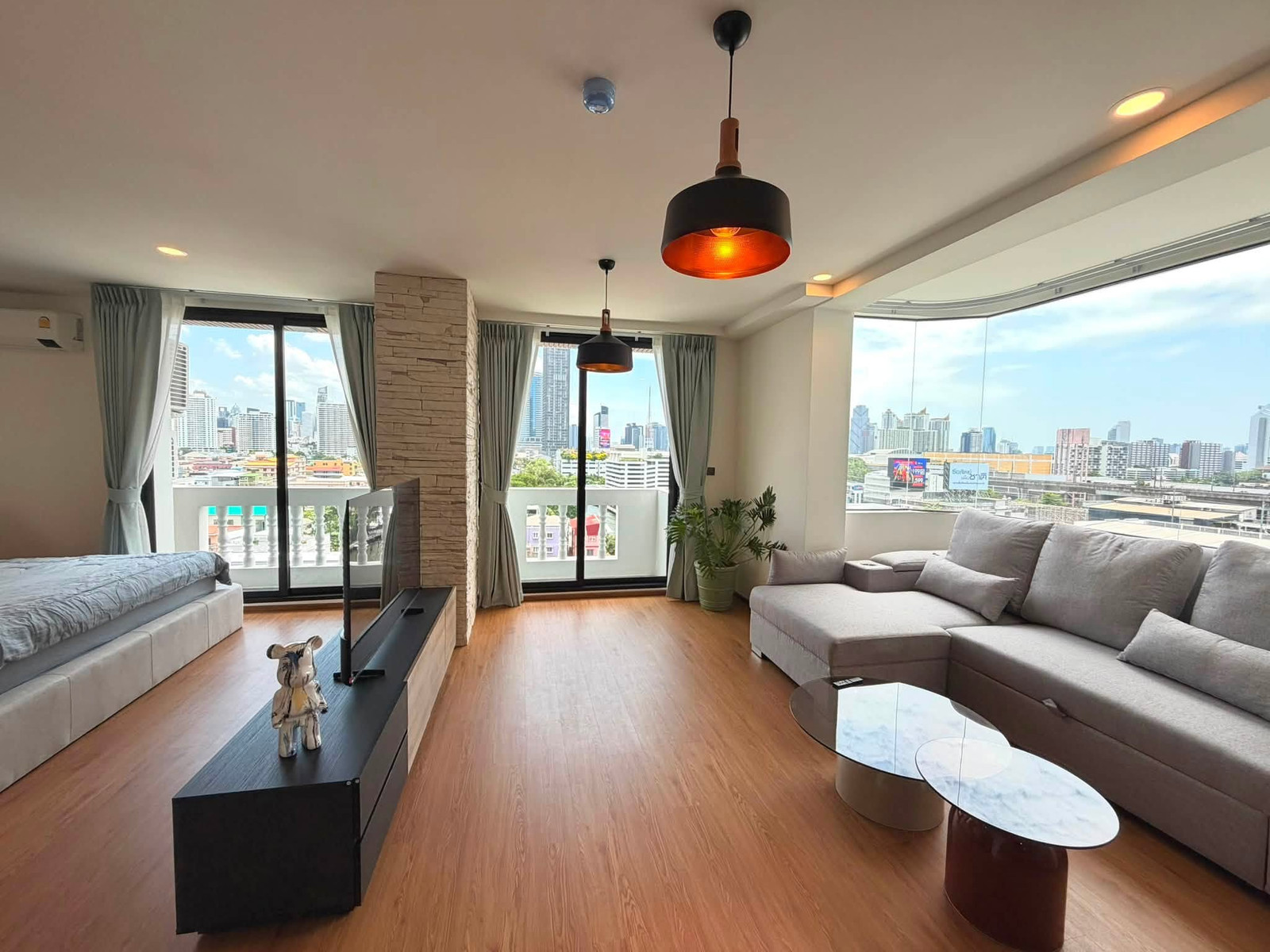 J.C. Tower / Studio (FOR SALE), เจ. ซี. ทาวเวอร์ / ห้องสตูดิโอ (ขาย) PEII100 J.C. Tower / Studio (FOR SALE), เจ. ซี. ทาวเวอร์ / ห้องสตูดิโอ (ขาย) PEII100