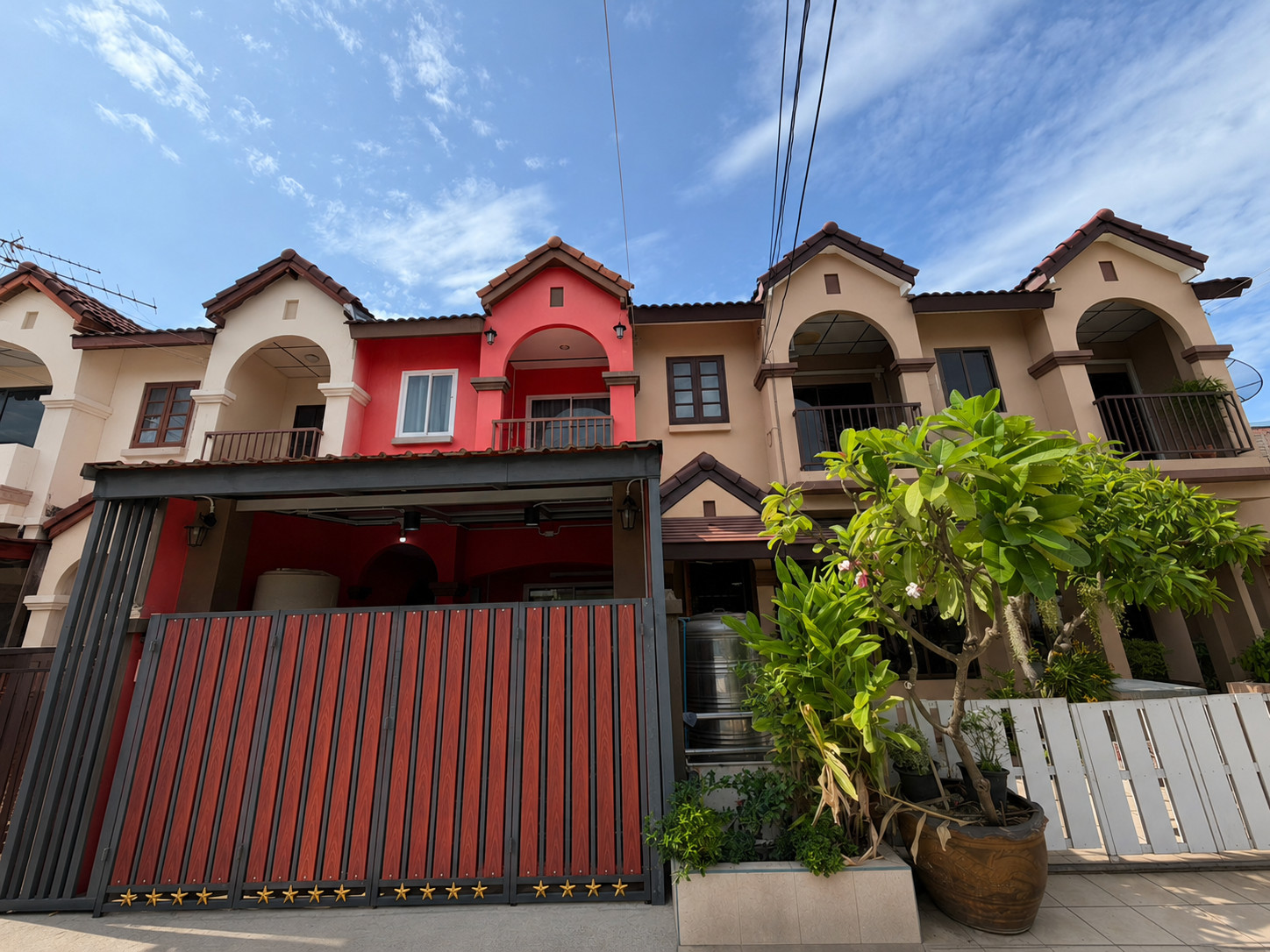 🔥 ทาวน์โฮม 2 ชั้น โซนดอนเมือง เพียง 1.85 ล้านบาท! 🏡 หมู่บ้านรัตนาวลัย 🏡
