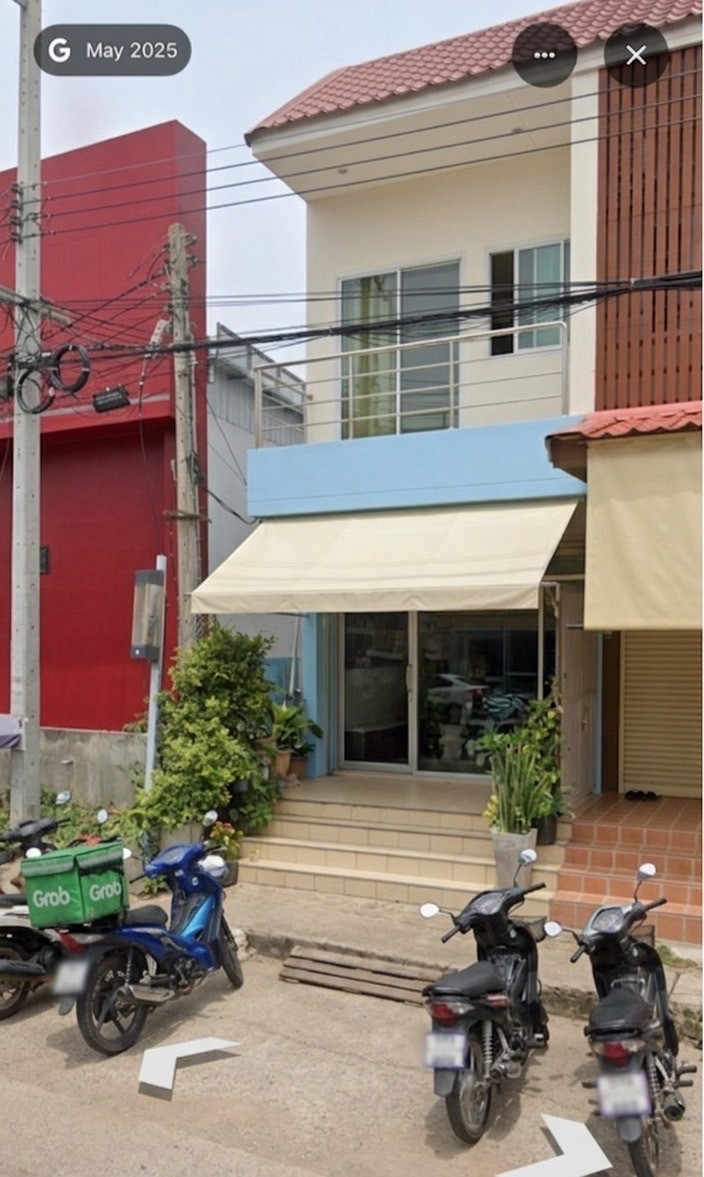 🏡ขายอาคารทาวน์โฮม ตรงข้ามวัดม่วงศรีแถวโนนม่วง พื้นที่ 11 ตร.ว. บ้าน 2 ชั้น 1 คูหา 📮ราคา 1.55 ล้าน. สนใจ line @900cqqhk tel 0859114584. 🏡ขายอาคารทาวน์โฮม ตรงข้ามวัดม่วงศรีแถวโนนม่วง พื้นที่ 11 ตร.ว. บ้าน 2 ชั้น 1 คูหา 📮ราคา 1.55 ล้าน. สนใจ line @900cqqhk tel 0859114584.
