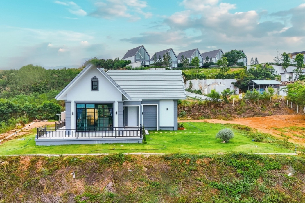 Single house for sale in Khao Yai, Wang Sai Subdistrict, Pak Chong District. 648 sq.wah. 1 bedroom, 2 bathrooms. Beautiful mountain views. Single house for sale in Khao Yai, Wang Sai Subdistrict, Pak Chong District. 648 sq.wah. 1 bedroom, 2 bathrooms. Beautiful mountain views.