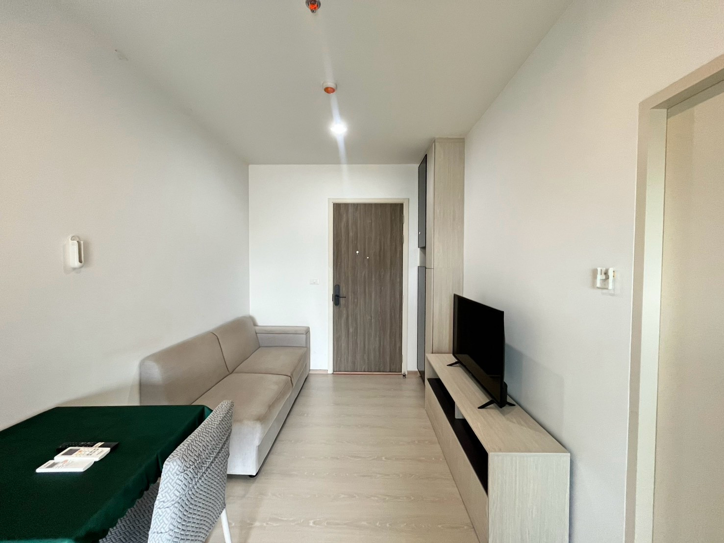PFD-08889 Condo for rent Niche Mono Sukhumvit-Puchao  beautiful room, great price. Fully furnished and ready to live next to BTS Pu Chao🏙️✨