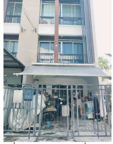 🔥 For Sale – 3-Storey Townhome at Baan Klang Muang Chokchai 4 