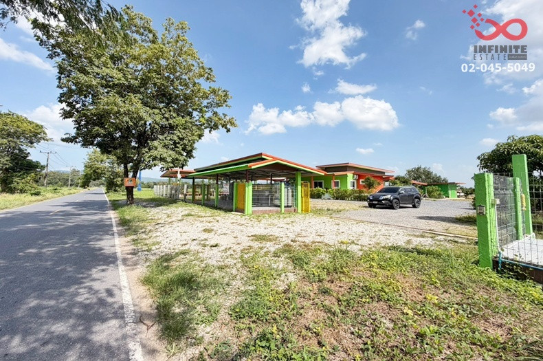 Single house for sale with 4 rai of land, Ban Na-Kaeng Khoi Road, Khao Perm Subdistrict, Ban Na, Nakhon Nayok, ready to move in. Single house for sale with 4 rai of land, Ban Na-Kaeng Khoi Road, Khao Perm Subdistrict, Ban Na, Nakhon Nayok, ready to move in.