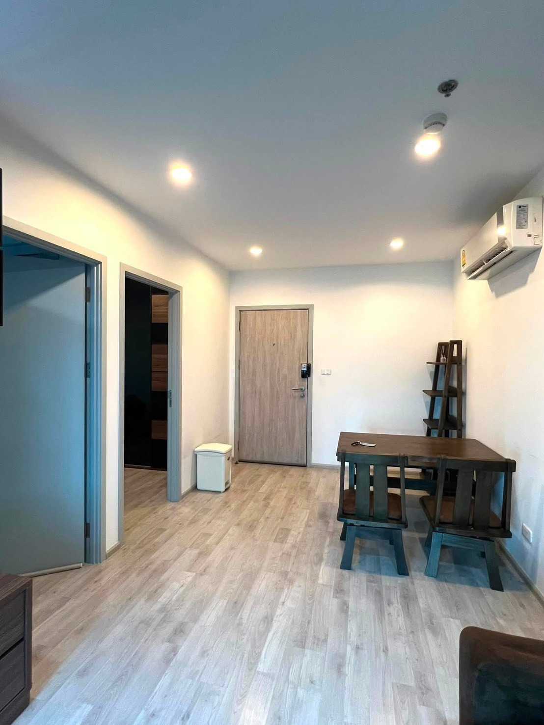 ⚜️ปล่อยเช่า IDEO Mobi Charan - Interchange (ไอดีโอ โมบิ จรัญ - อินเตอร์เชนจ์) สนใจสอบถาม แอดไลน์ 🆔  𝐈𝐃 𝐋𝐢𝐧𝐞 : @glorious1 หรือ https://lin.ee/897Debr โทร 099 498 2461 – รูปที่ 4