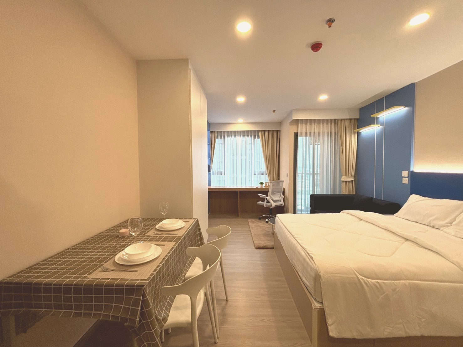 ให้เช่า ✨Aspire Sukhumvit-Rama 4 ✨ Studio เดินทางสะดวก เหมาะกับคนทำงาน  ใกล้ BTS พระโขนง 🚅🥰 ห้องใหม่ไม่เคยปล่อยเช่า 😍 – รูปที่ 2