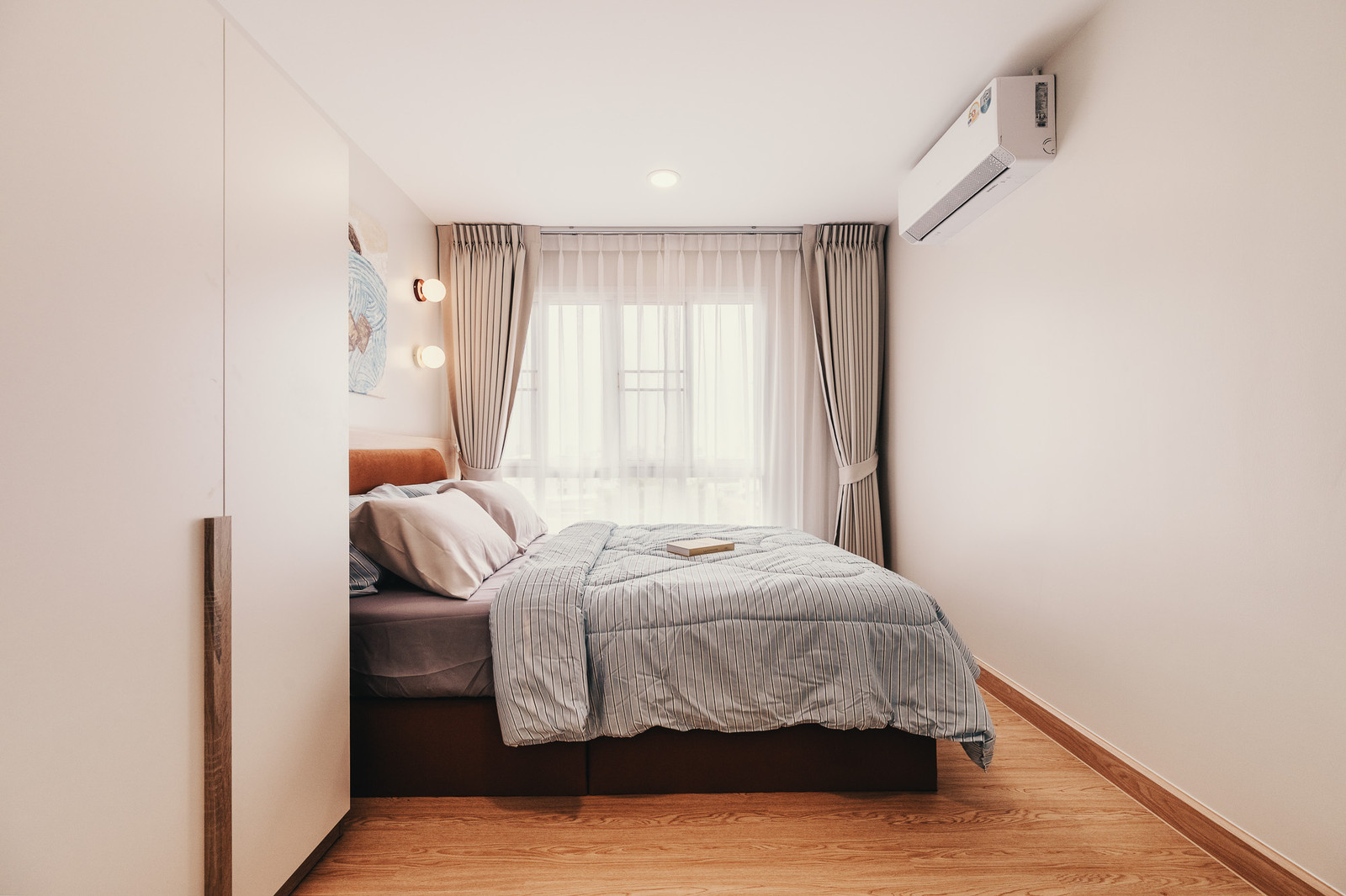 The Tropical Condominium, north facing room, closed kitchen, near People Park The Tropical Condominium, north facing room, closed kitchen, near People Park