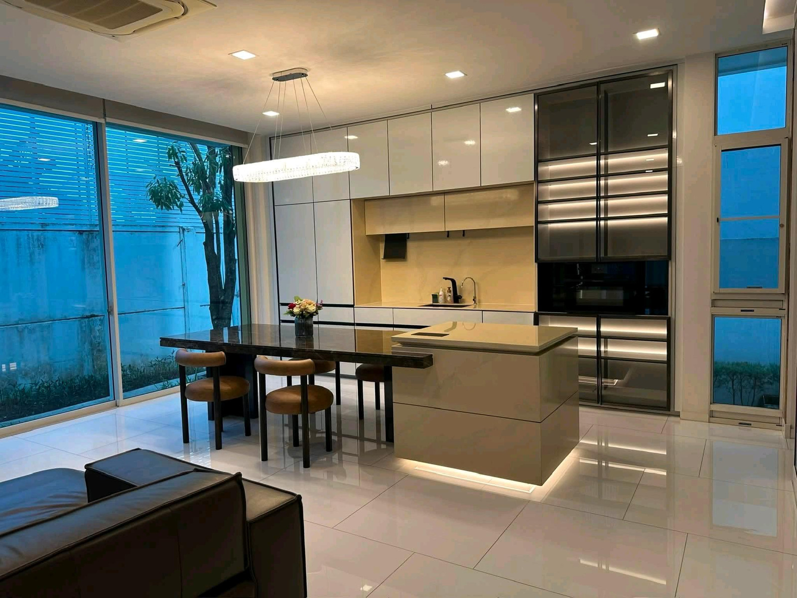 ✨ Luxury Living พร้อมเข้าอยู่ บ้านเดี่ยวระดับลักชูรี่ พร้อมลิฟท์ส่วนตัว ตกแต่งครบ หรูหราทุกมุม ใกล้ทางด่วน เดินทางสะดวก – รูปที่ 4