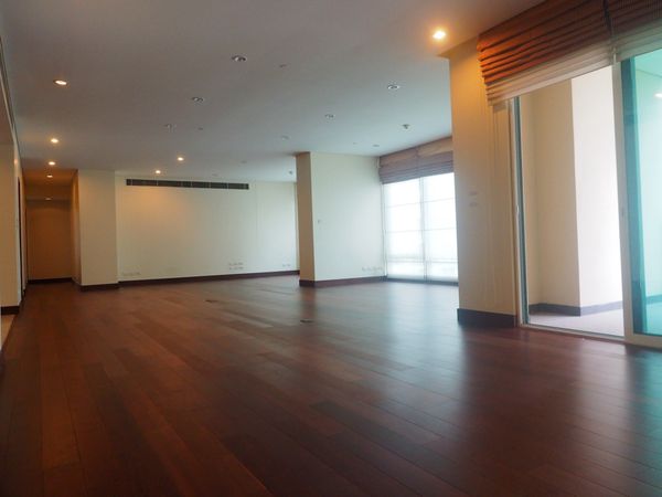 LTHC16014 - Luxury Condo for Rent Chidlom | The Park Chidlom | Near BTS Chidlom | 150K/Month | Luxury Condo for Rent The Park Chidlom