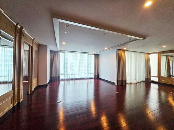 LTHC16015 - Luxury Condo for Rent Chidlom | The Park Chidlom | Near BTS Chidlom | 160K/Month | คอนโดหรูให้เช่า เดอะ พาร์ค ชิดลม