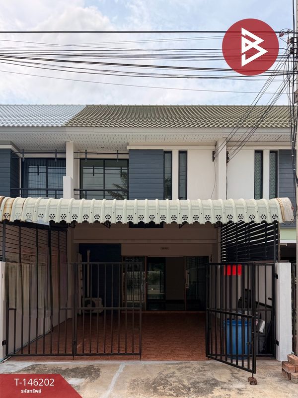 Townhouse for sale Mahachai Muang Thong Village, Samut Sakhon, newly renovated