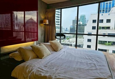 🔥ให้เช่าด่วน🔥 Royal Place 1 ห้อง Loft ขนาดใหญ่ 73 ตร.ม. ใกล้ BTS ราชดำริ เพียง 5 นาที
