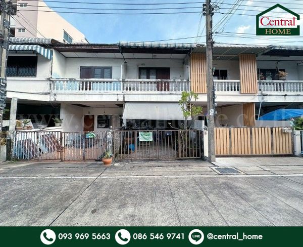 Townhouse, Soi Rewadee 32, Samakkhi Village 1, very cheap price.