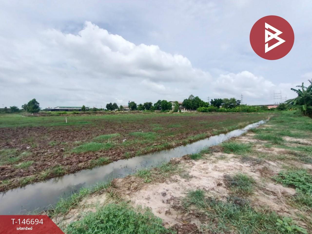 Land for sale, area 36 rai 1 ngan 67.5 sq m, Ban Pho, Chachoengsao. Land for sale, area 36 rai 1 ngan 67.5 sq m, Ban Pho, Chachoengsao.