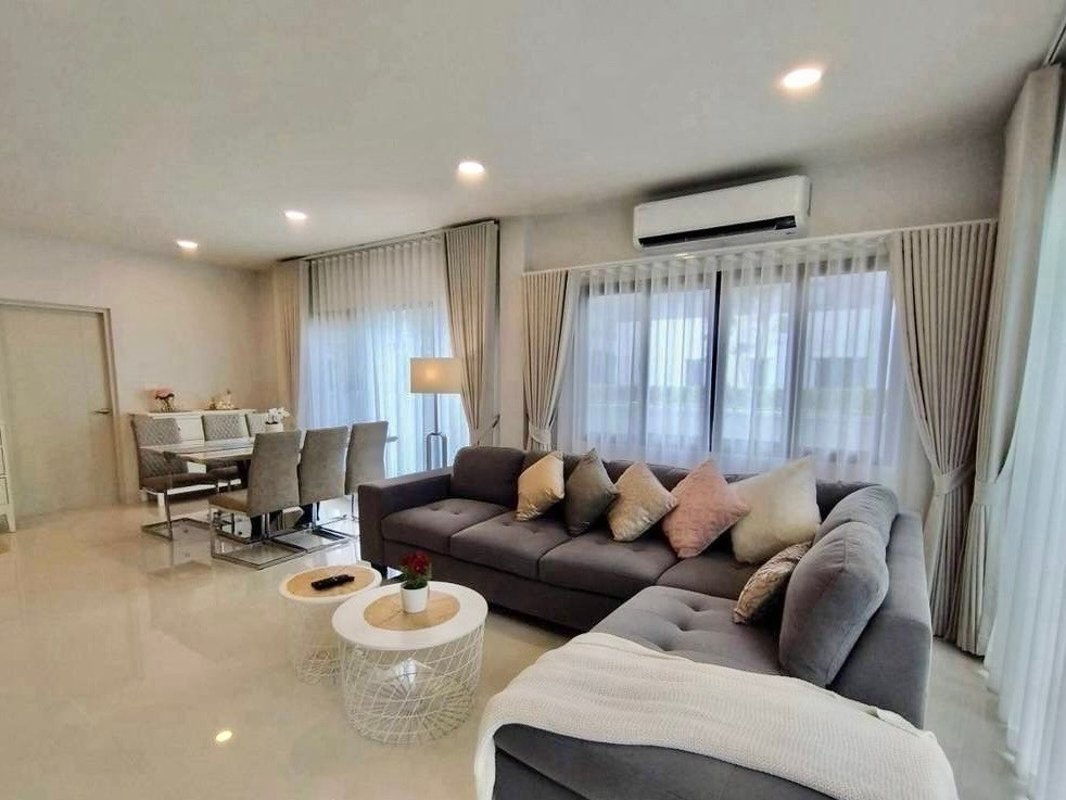 ให้เช่า/ขาย บ้านเดี่ยว 2 ชั้น  Centro Bangna เซนโทร บางนา I ติดเมกา-บางนา ใกล้สนามบินสุวรรณภูมิ – รูปที่ 2