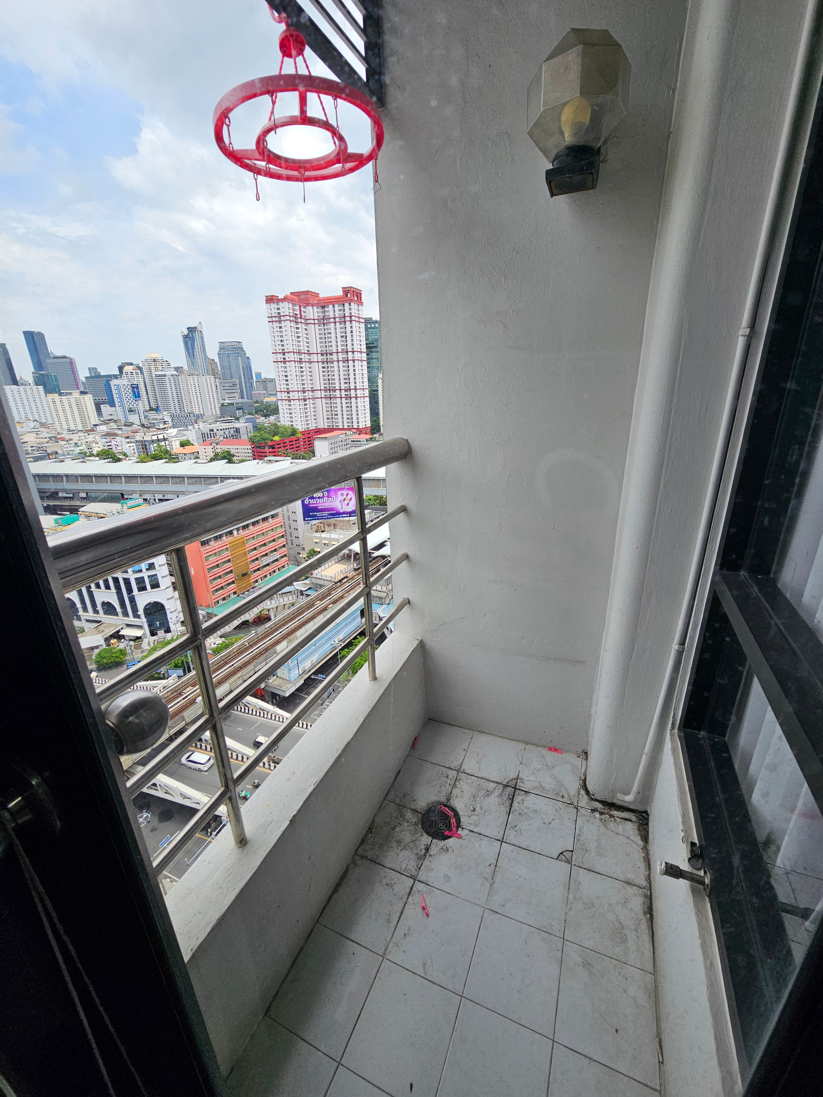 ให้เช่าพญาไทเพลสคอนโด Studio 30 ตรม. มี 2 เตียง แต่งครบวิวสวย – รูปที่ 4