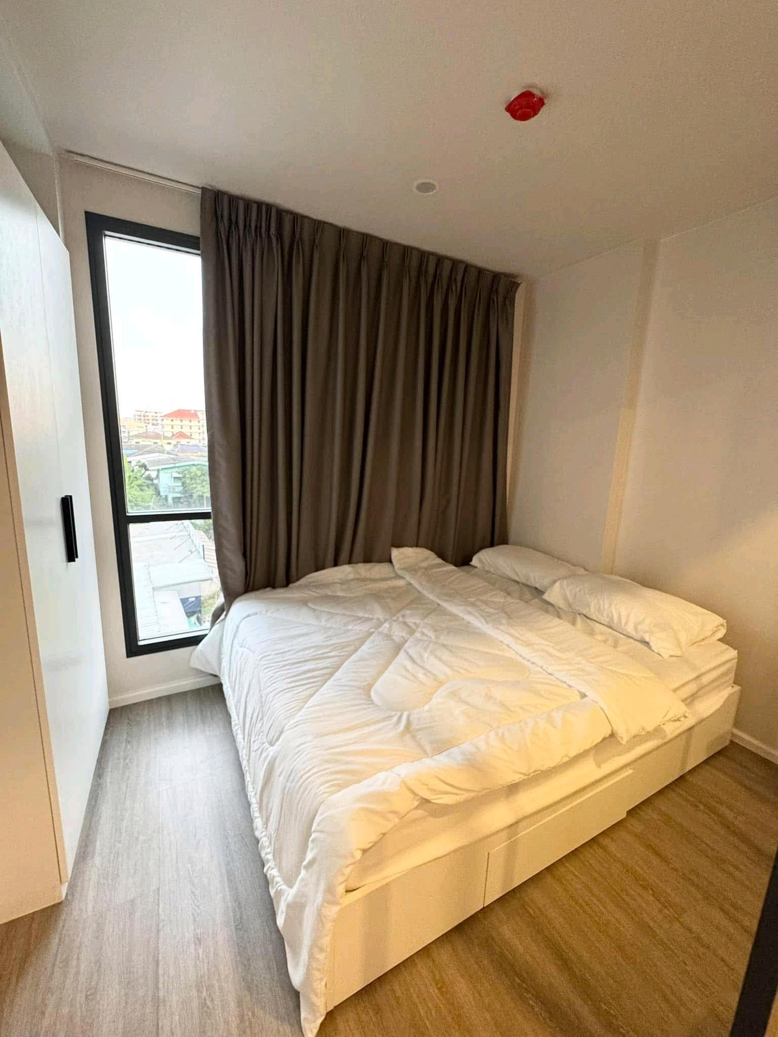 Condo for rent, Blue Sukhumvit 105, complete with electrical appliances, fully furnished. Condo for rent, Blue Sukhumvit 105, complete with electrical appliances, fully furnished.