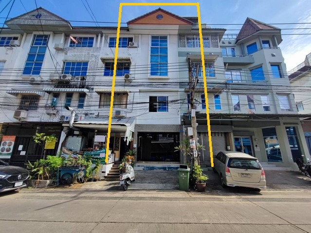 Home office building for rent, Sriwara Town in Town, Ramkhamhaeng 39, Wang Thonglang. Home office building for rent, Sriwara Town in Town, Ramkhamhaeng 39, Wang Thonglang.