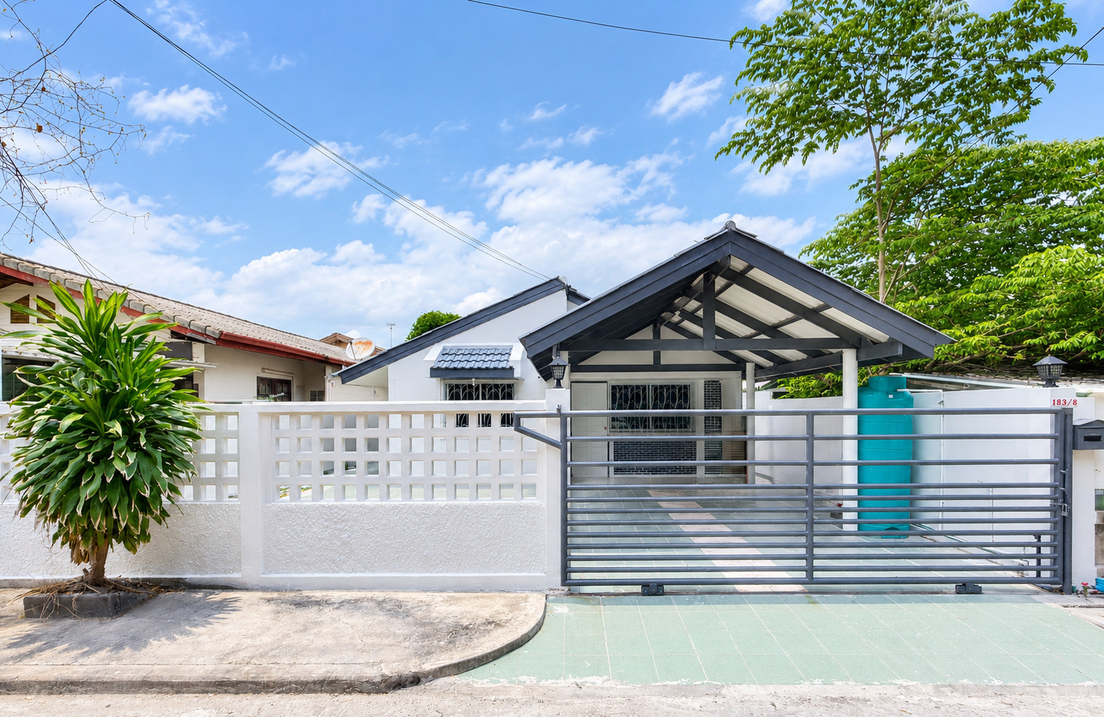🏡 Single-storey detached house for rent. Newly renovated!📍Sammakorn Village, Ramkhamhaeng 110–112