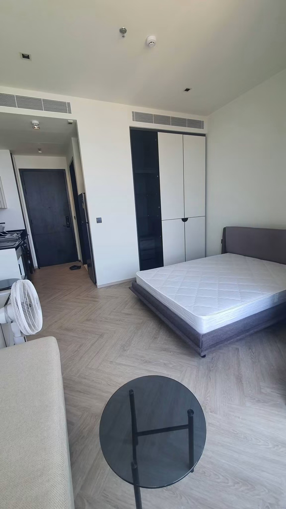 ขายและให้เช่า Chapter Charoennakhon Riverside สตูดิโอ วิวแม่น้ำ ชั้น 16 ใกล้ ICONSIAM เริ่ม 17,000 บาท | ตอบไว LINE @081mrzsz – รูปที่ 2