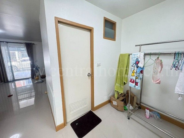 ทาวน์โฮม หมู่บ้านตรีพฤกษ์ เลียบคลองประปานครปฐม ราคาถูก – รูปที่ 4