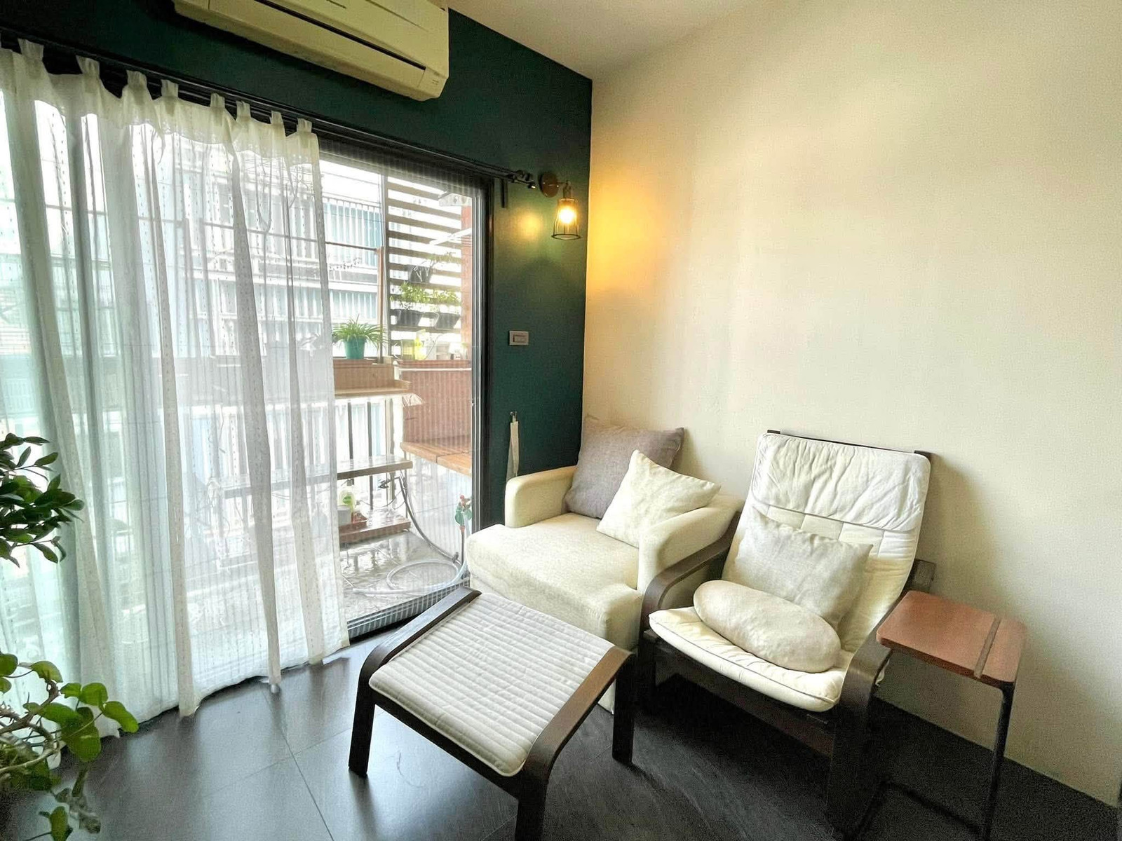 ขายและให้เช่า ห้องรีโนเวทใหม่ คอนโด เอ สเปซ อโศก–รัชดา พร้อมเข้าอยู่ 