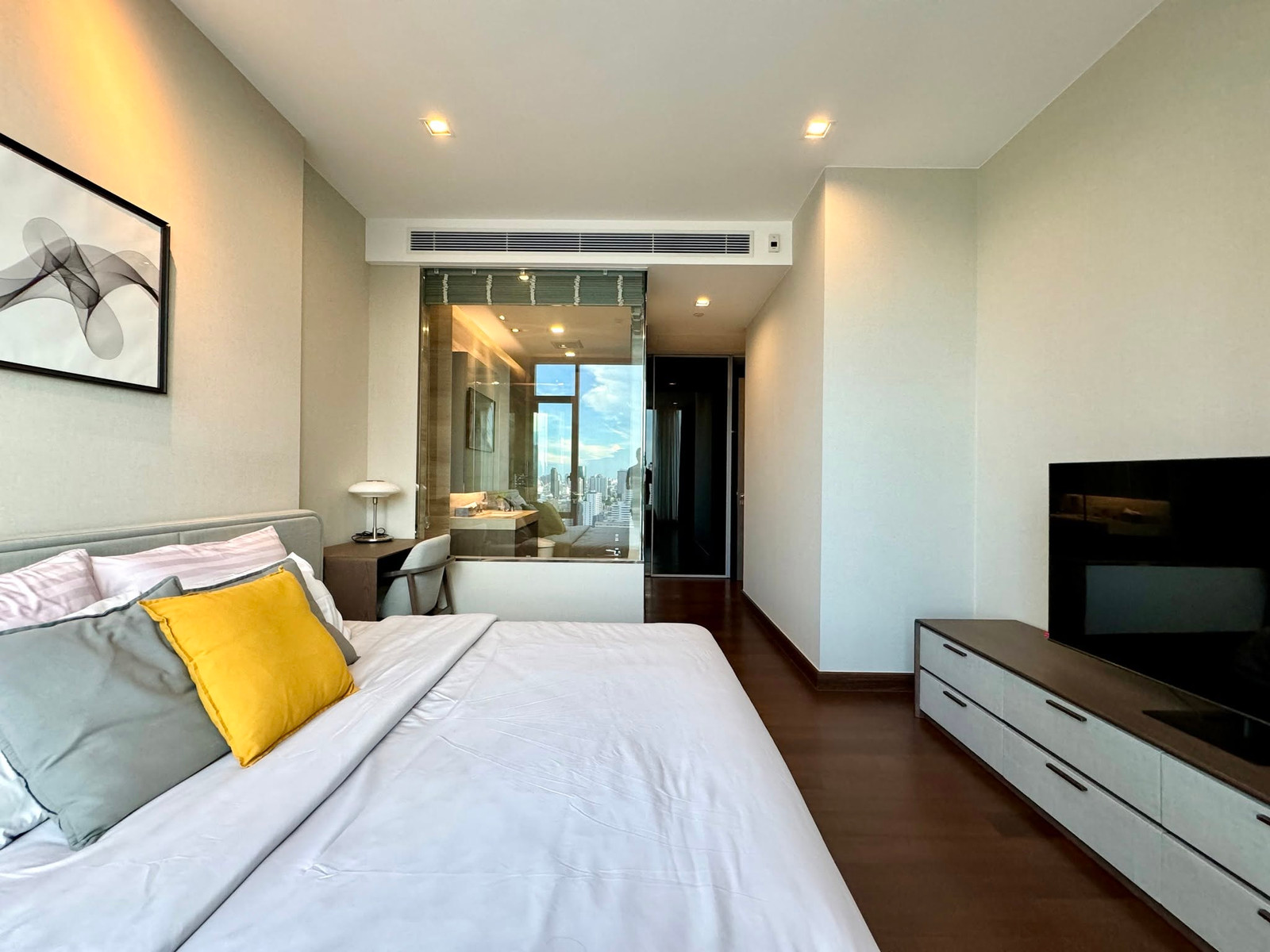 Q1 Sukhumvit for rent 92 sqm 2 beds 2 baths 100,000 per month – รูปที่ 3