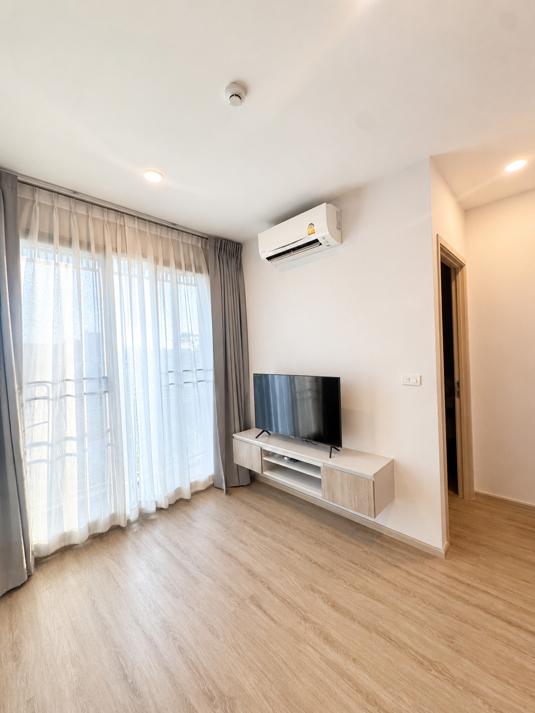 🔥 Condo ready to move in, near BTS Bearing, only 2.49 million baht! ✨ Near BTS Bearing 🔥 Condo ready to move in, near BTS Bearing, only 2.49 million baht! ✨ Near BTS Bearing