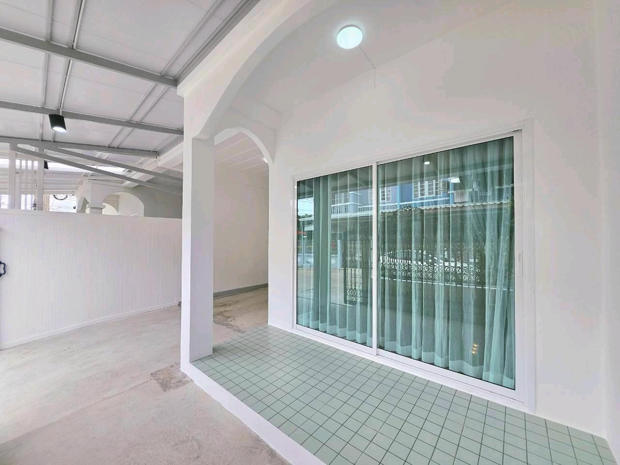 🏠ขาย ทาวน์เฮ้าส์ 2 ชั้น สินทวี การ์เด้น 1/2 รีโนเวท สวย พร้อมอยู่ – รูปที่ 3