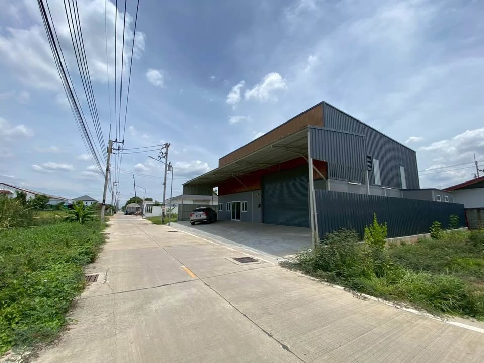 Warehouse for rent with office, Khlong Luang, Pathum Thani Warehouse for rent with office, Khlong Luang, Pathum Thani