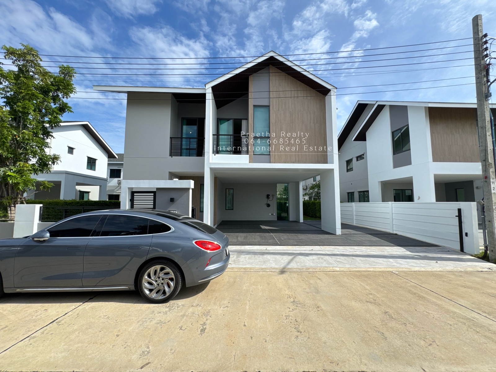 Be the very first tenant of this brand-new detached house at Nirvana Element Bangna.• 4 bedrooms, 4 bathrooms Be the very first tenant of this brand-new detached house at Nirvana Element Bangna.• 4 bedrooms, 4 bathrooms