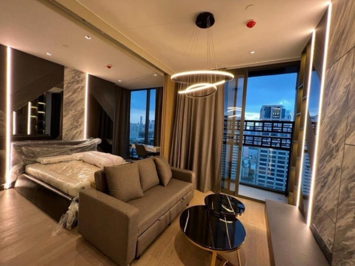 for rent เช่า แอชตันสีลม 1 bedroom.  50 ตรม ขนาดใหญ่  ชั้น สูง ทิศตะวันออก สวย ราคา 38,000 บาท สนใจนัดชมห้อง 0626562896 เรย์ – รูปที่ 3