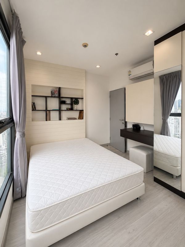 🏢 Ideo Mobi Rama 9 👫✨ ห้องใหญ่ 46 ตร.ม. พื้นที่กว้าง อยู่สบาย | 🌇 ชั้น 23 วิวเมืองเปิดโล่ง บรรยากาศดี | 💎 ราคาโดดเด่น พร้อมทำเลติด MRT พระราม 9 เดินทางสะดวก