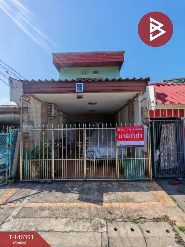 Townhouse for sale, area 21 sq m, Soi Kheha Rom Klao 10, Lat Krabang, Bangkok.