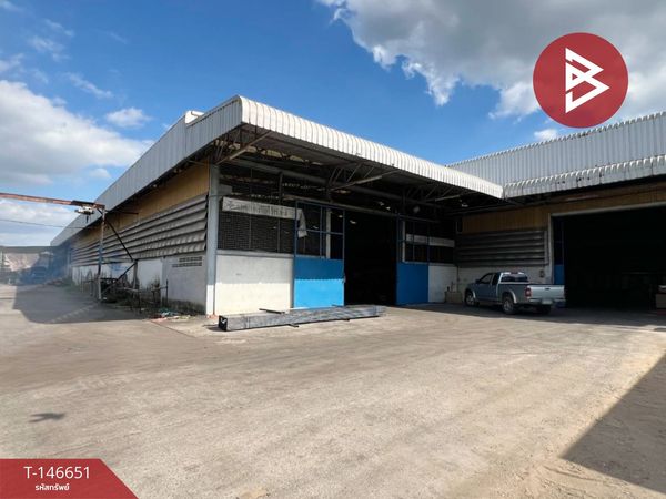Warehouse with land for sale, area 6 rai 1 ngan 36 sq m, Ban Bueng, Chonburi.