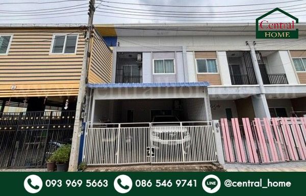 Townhome, Tripruek Village Along the Nakhon Pathom water canal, cheap price