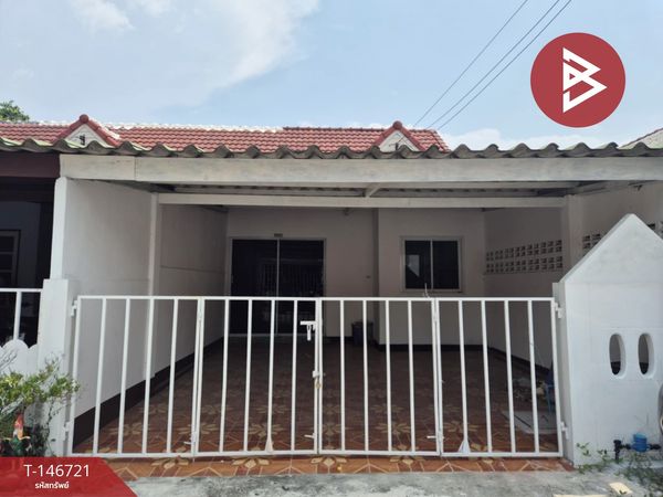 Townhouse for sale Saeng Banphot Village, Nong Mai Daeng, Chonburi