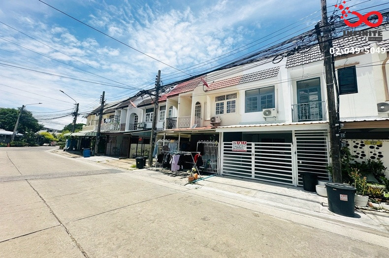ขายทาวน์เฮาส์ 2 ชั้น ซอยวิภาวดีรังสิต 62 แยก 5 ใกล้รถไฟฟ้า 3 สาย ใกล้สนามบินดอนเมือง – รูปที่ 2