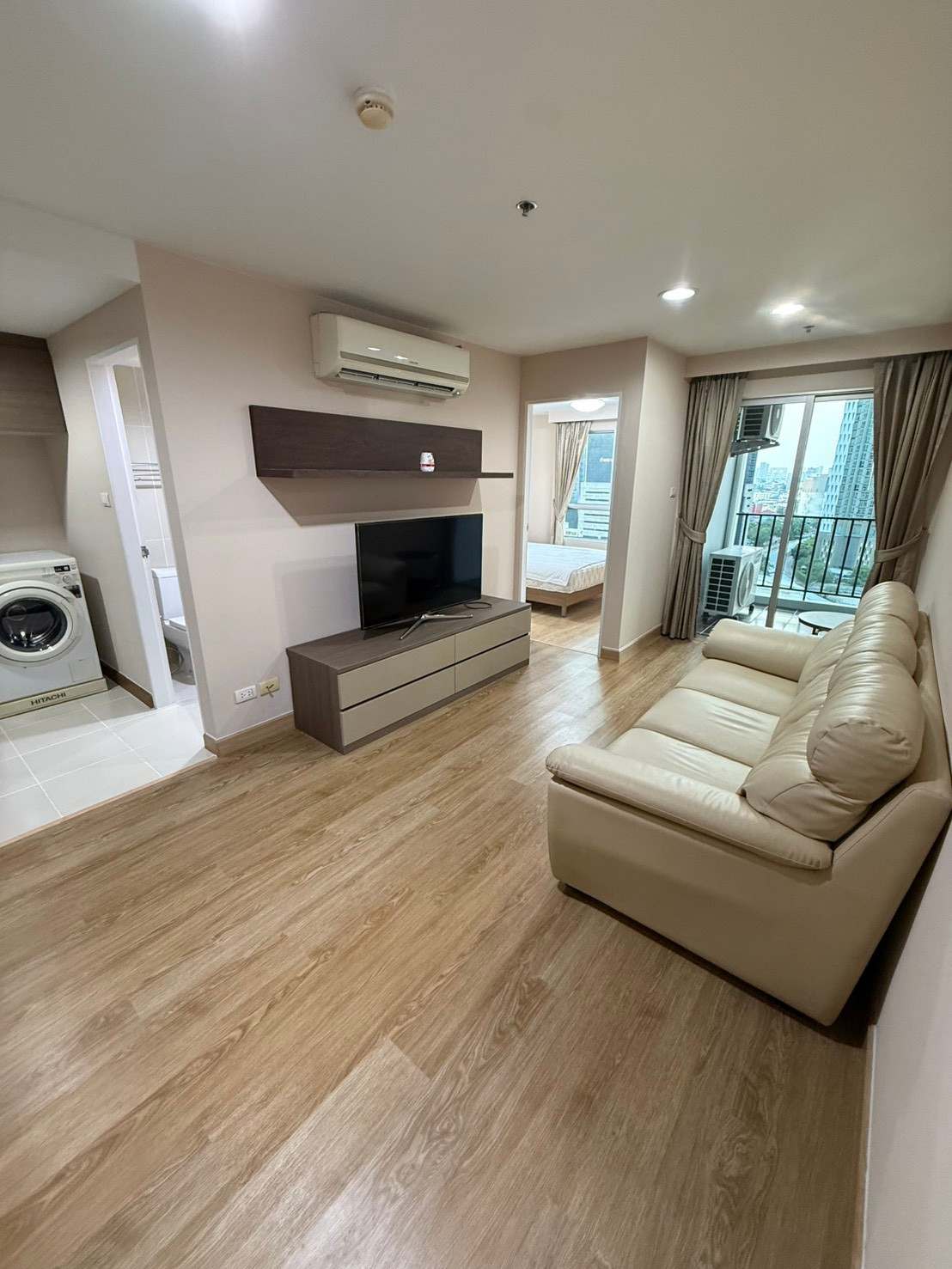 ✨🌷 For Rent Belle Grand Rama 9 ✨🌷 1 Bedroom | 1 Bathroom | Size 42 Sqm. | Floor 10 ✨🌷 For Rent Belle Grand Rama 9 ✨🌷 1 Bedroom | 1 Bathroom | Size 42 Sqm. | Floor 10
