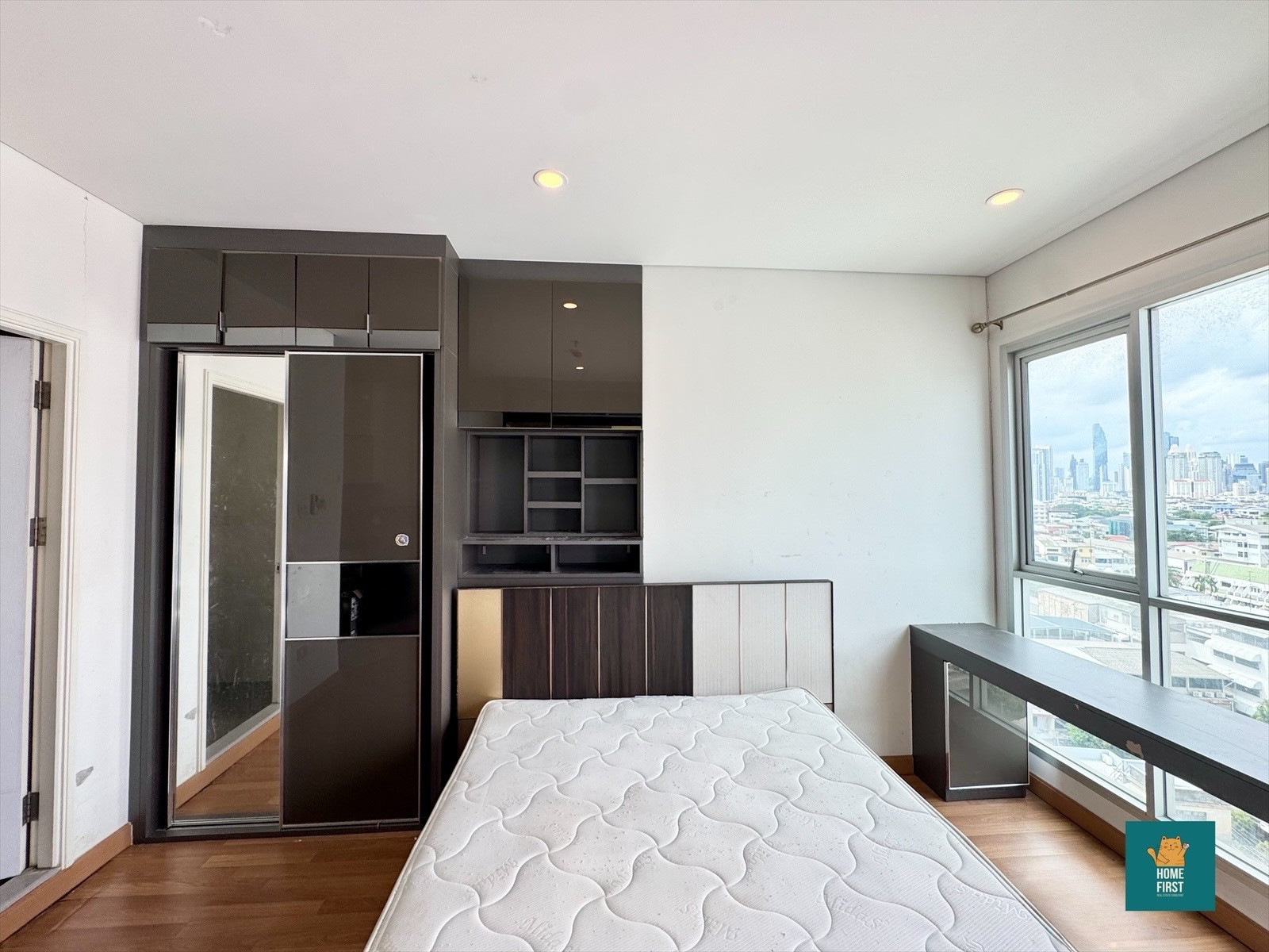 Lumpini place รัชดา - สาธุ 24ตรม. เฟอร์ครบ 9,500 บาทต่อเดือน – รูปที่ 2