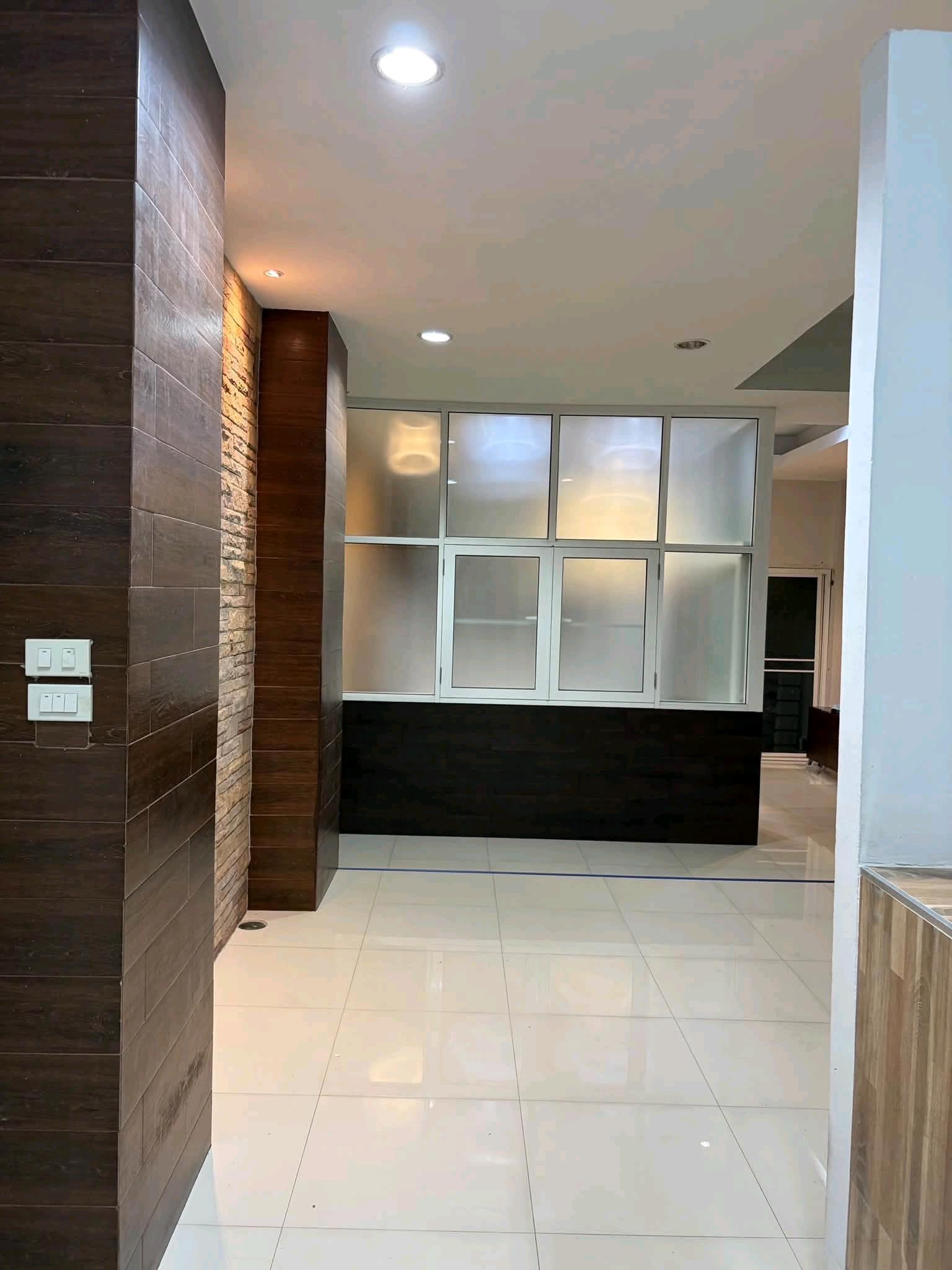 ให้เช่า Townhome สุขุมวิท 93 🎪🗽⭐️  連棟別墅出租，Sukhumvit 93  – รูปที่ 2