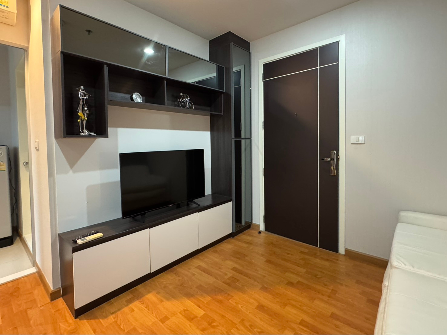 ให้เช่า : The President Sathorn - Ratchaphruek 2 (เดอะ เพรสซิเดนท์ สาทร - ราชพฤกษ์ 2) สนใจแอดไลน์ @condo168 (มี @ ข้างหน้าด้วยนะคะ)