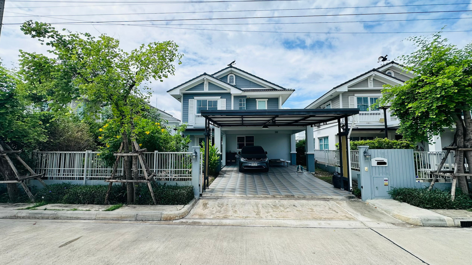 Single house for a family in the Rangsit zone. Single house for a family in the Rangsit zone.