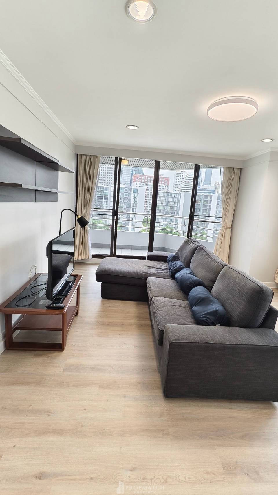 ✨Flash Deal ✨Lake Avenue (2Bed 2Bath 126SQM.) ready to move in! Only 50,000 baht per month Tel.0981315848 @propmatch