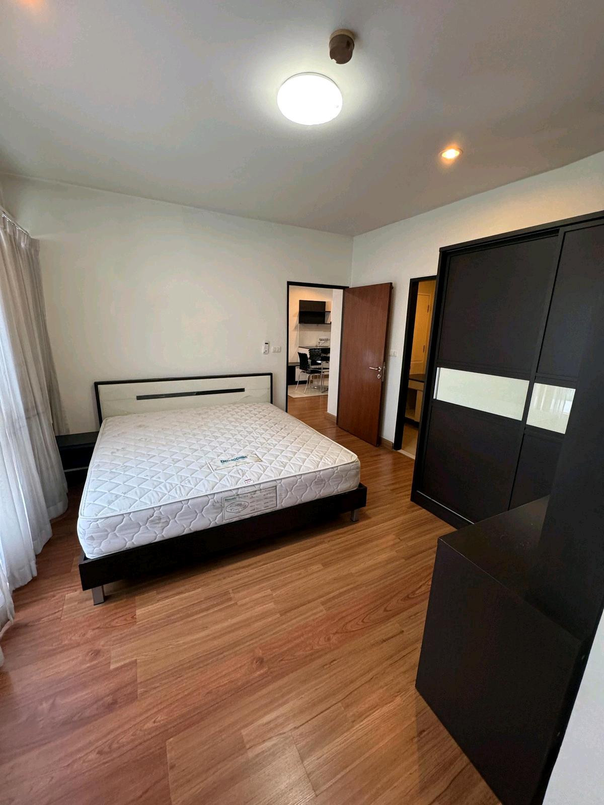 (Code R057) Condo for rent, The Wellington Condominium Project: The Wellington Condo.