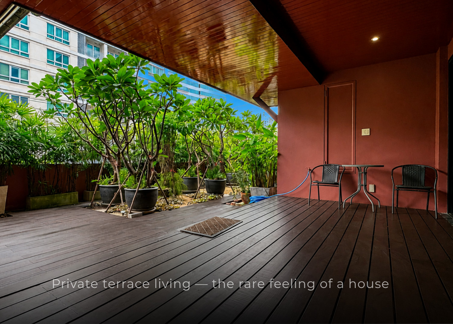 ขายหรือให้เช่า Supreme Residence เย็นอากาศ สาทร คอนโดขนาดใหญ่ประมาณ 400 ตร.ม. 3 ห้องนอน พร้อมระเบียงส่วนตัวขนาดใหญ่